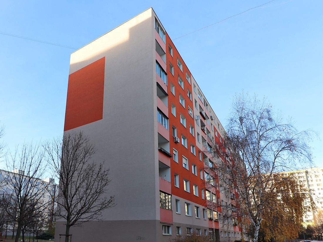 4 izbový byt, Bratislava-Petržalka-Planckova, je predaný